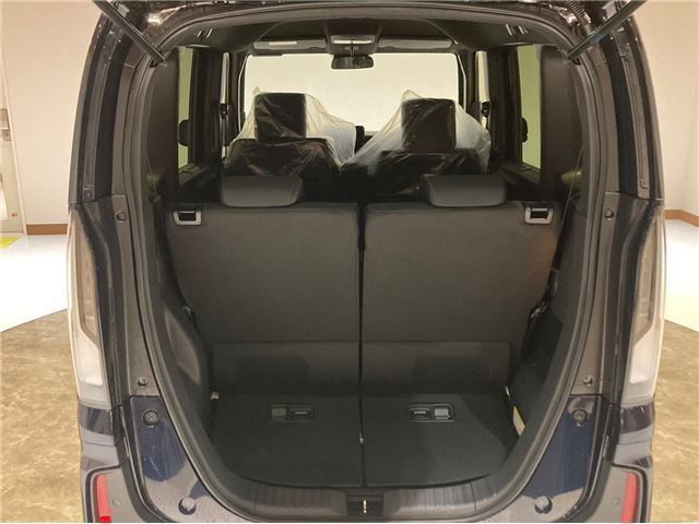 HONDA N BOX CUSTOM 2023 Image 31