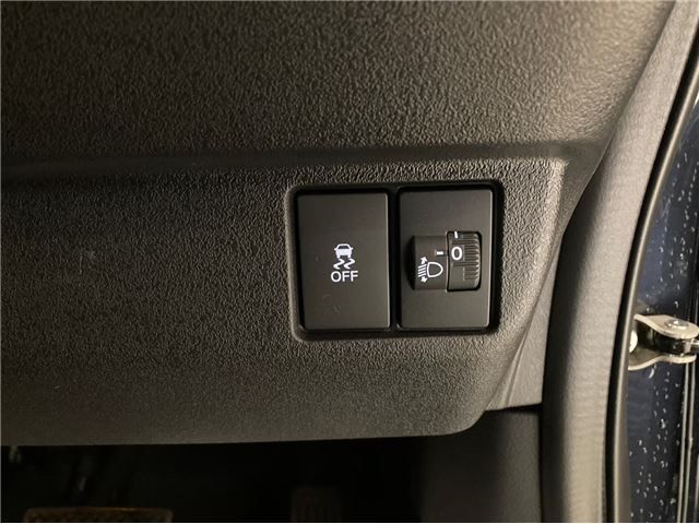 HONDA N BOX CUSTOM 2023 Image 31