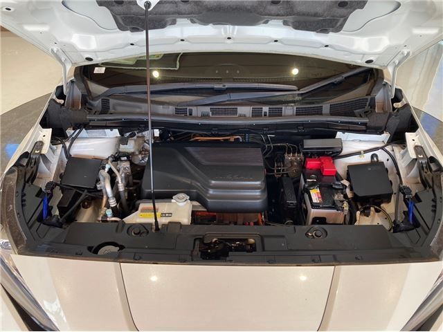 NISSAN LEAF 2018 Image 31