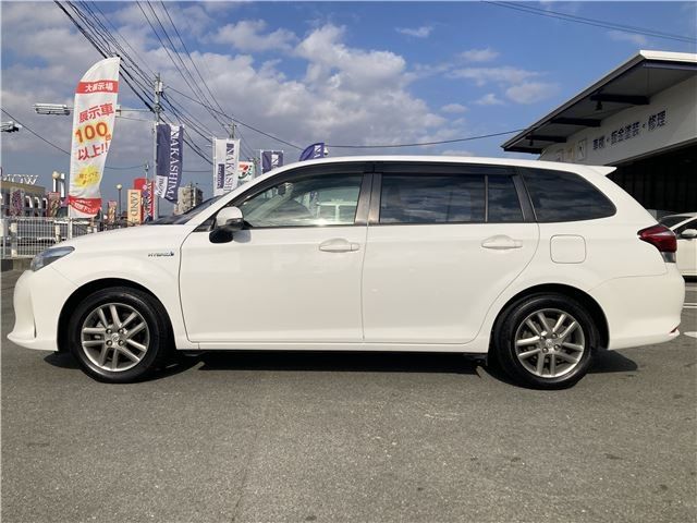 TOYOTA COROLLA FIELDER HYBR 2017 Image 31