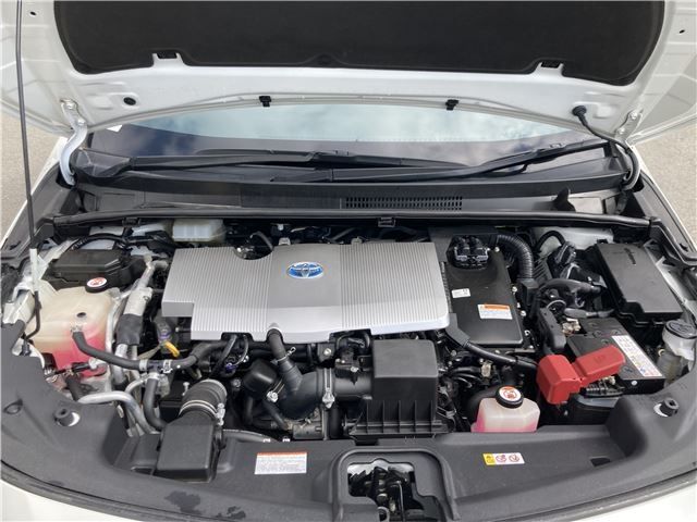 TOYOTA PRIUS PHV 2017 Image 31
