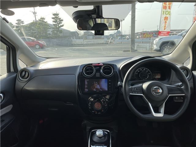 NISSAN NOTE 2017 Image 31