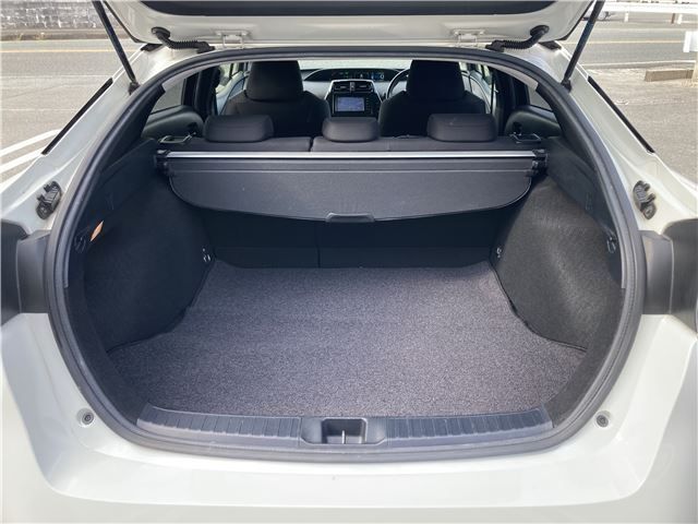 TOYOTA PRIUS 2016 Image 31