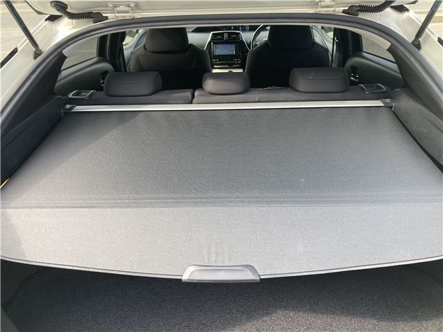 TOYOTA PRIUS 2016 Image 31