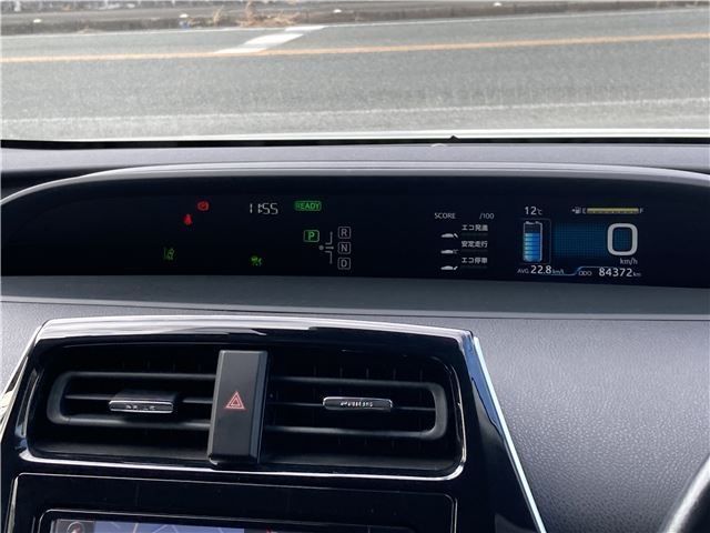 TOYOTA PRIUS 2016 Image 31