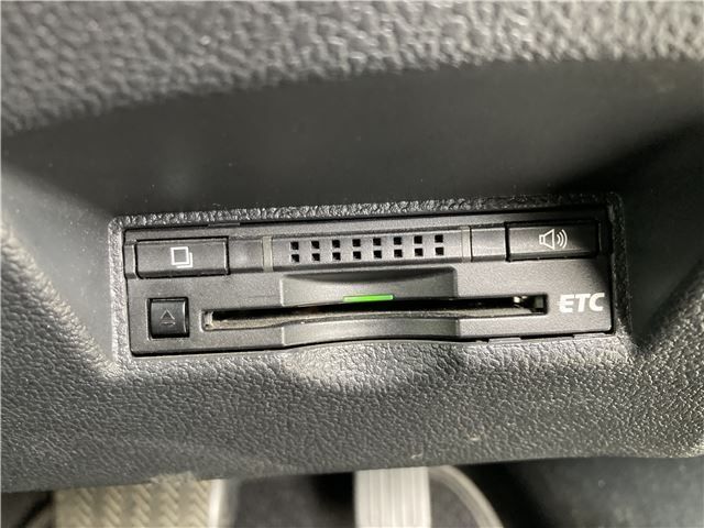 TOYOTA PRIUS 2016 Image 31