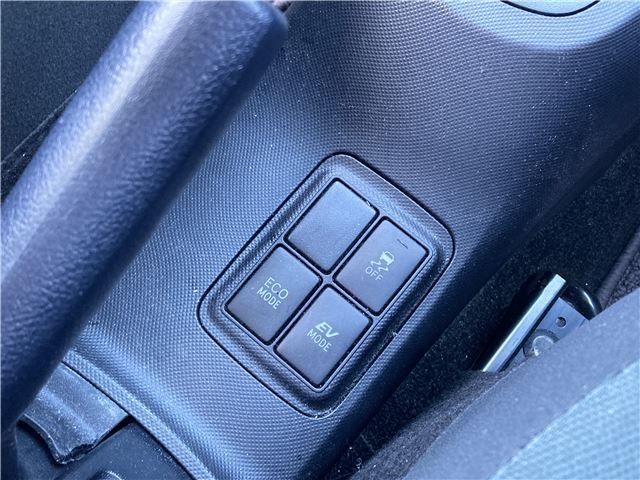 TOYOTA AQUA 2015 Image 31