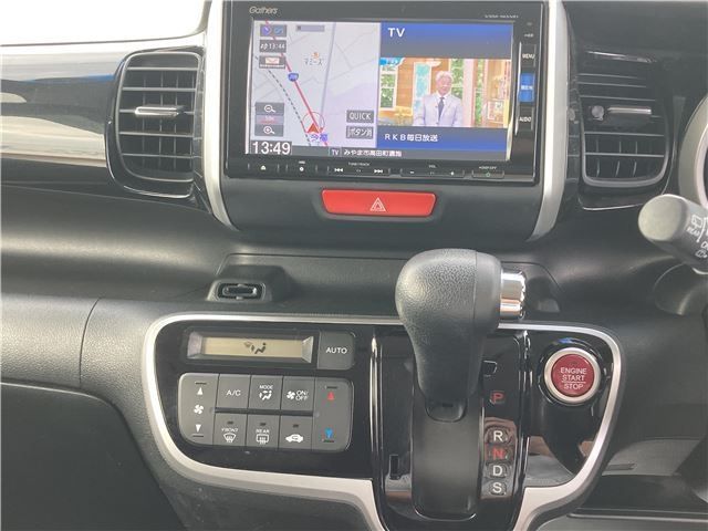 HONDA N BOX CUSTOM 2015 Image 31