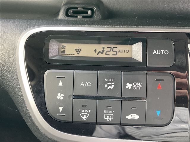 HONDA N BOX CUSTOM 2015 Image 31