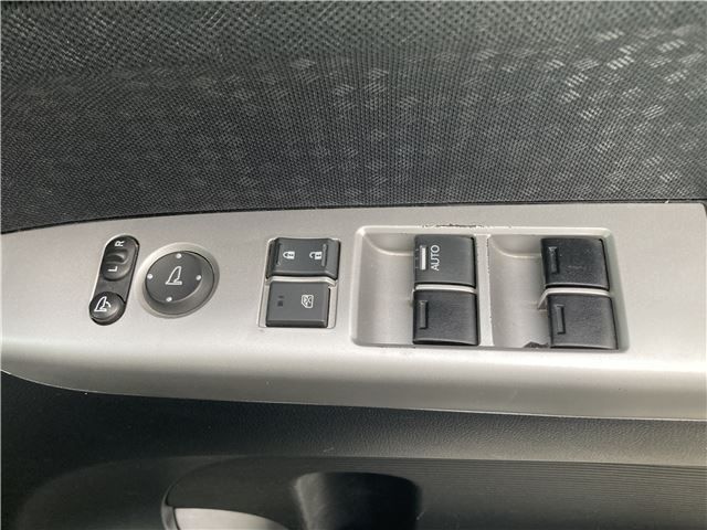 HONDA N BOX CUSTOM 2015 Image 31