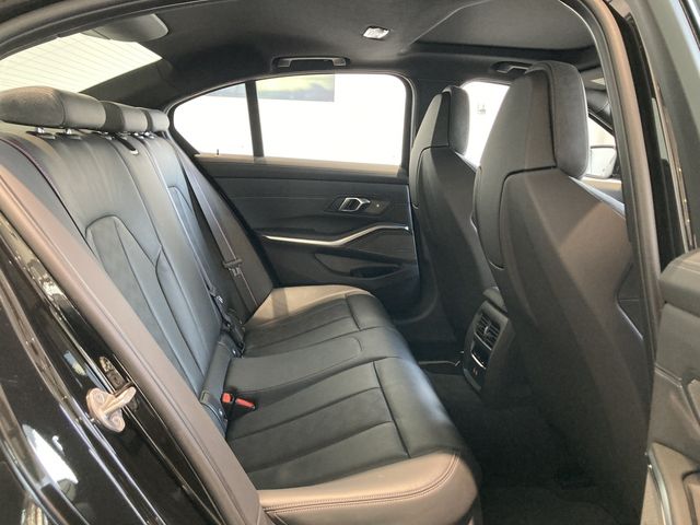 BMW M3 SEDAN 2025 Image 31