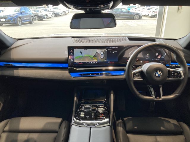 BMW 5SERIES TOURING 2025 Image 31