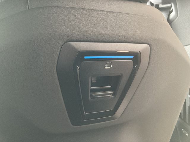 BMW 5SERIES TOURING 2025 Image 31