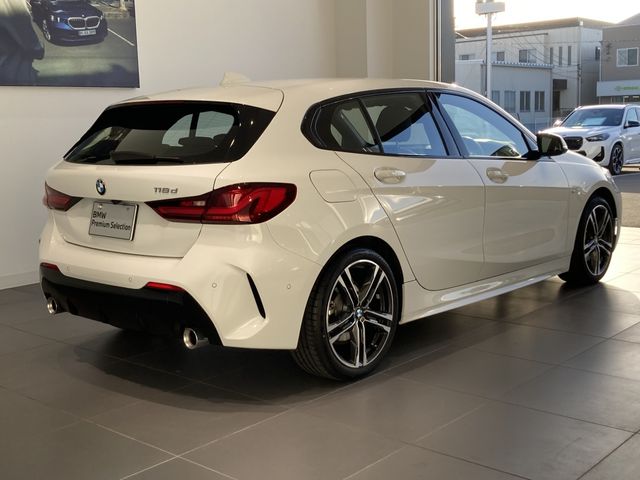 BMW 1SERIES 2024 Image 31