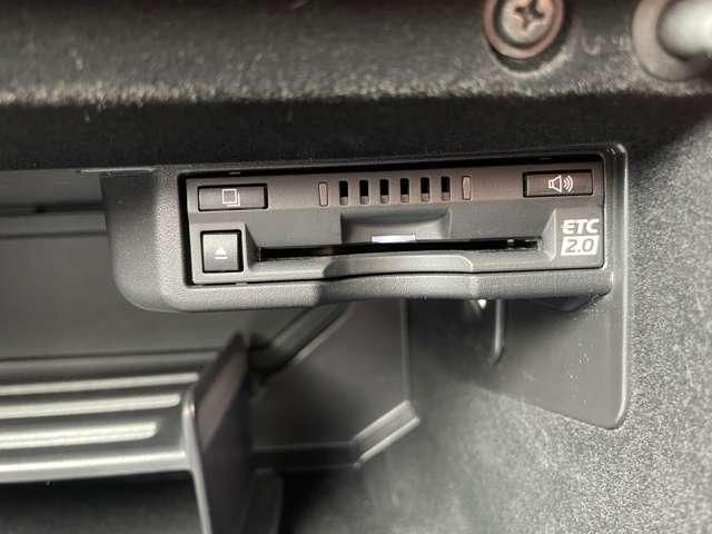 TOYOTA LEXUS IS300H AWD 2021 Image 31