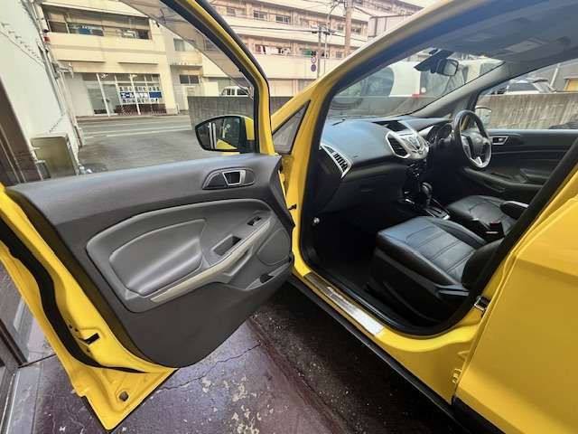 FORD ECOSPORT 2016 Image 31