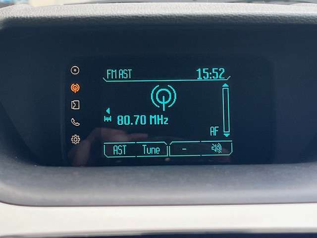 FORD ECOSPORT 2016 Image 31