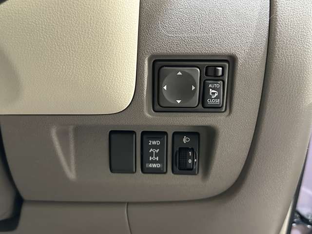 NISSAN MARCH  4WD 2010 Image 31