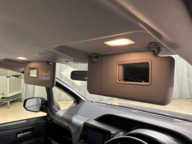 TOYOTA VOXY 2015 Image 31