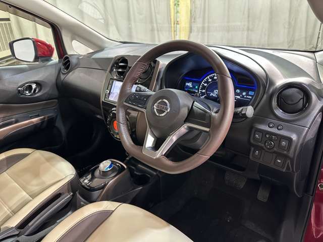 NISSAN NOTE 2016 Image 31