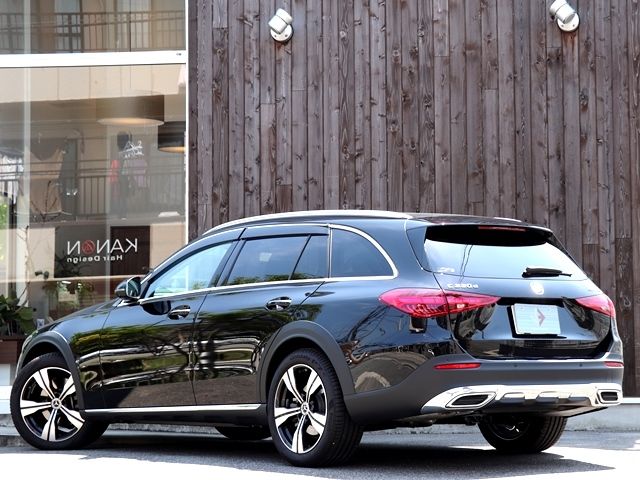 MERCEDES BENZ C CLAS 2022 Image 31