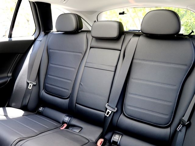 MERCEDES BENZ C CLAS 2022 Image 31