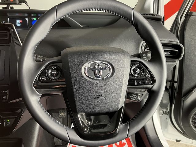 TOYOTA PRIUS 4WD 2022 Image 31