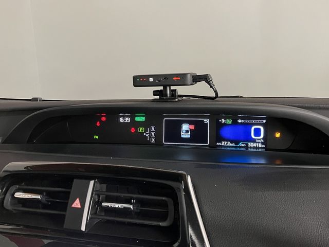 TOYOTA PRIUS 4WD 2022 Image 31