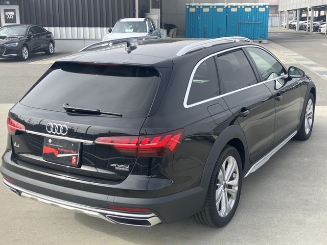 AUDI A4 ALL ROAD QU 2023 Image 31