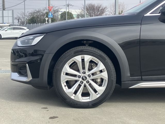 AUDI A4 ALL ROAD QU 2023 Image 31