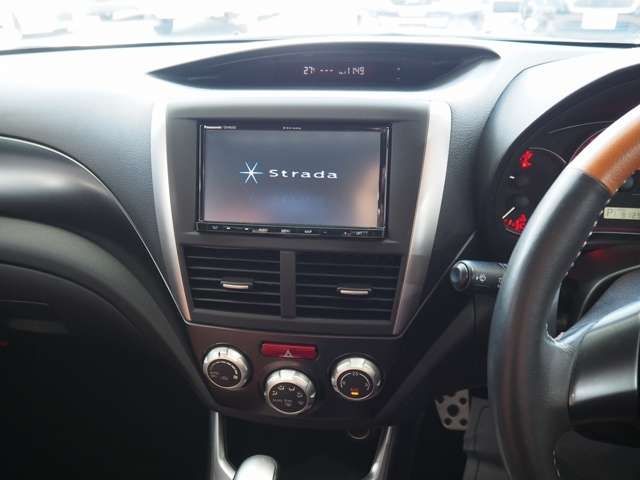 SUBARU IMPREZA WRX 2011 Image 31