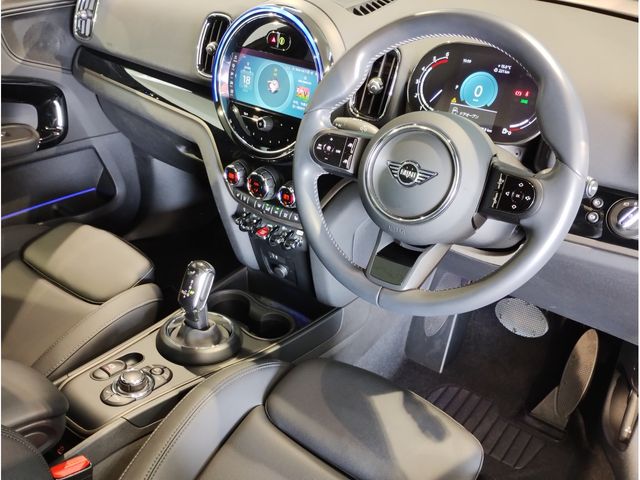 BMW MINI COOPER D CROSSO 2023 Image 31