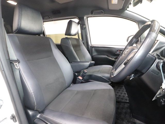 TOYOTA NOAH 2021 Image 31