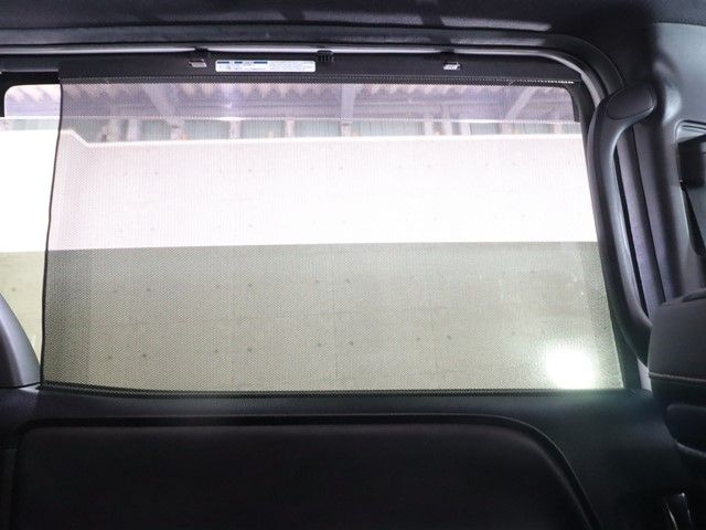 TOYOTA NOAH 2021 Image 31