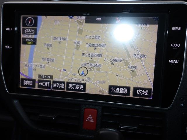 TOYOTA VOXY 2017 Image 31