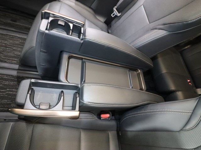 TOYOTA ALPHARD HYBRID 2023 Image 31