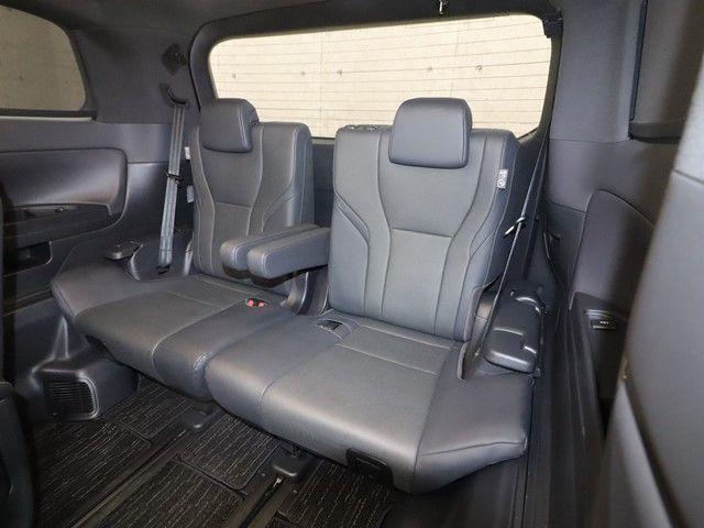 TOYOTA ALPHARD HYBRID 2023 Image 31