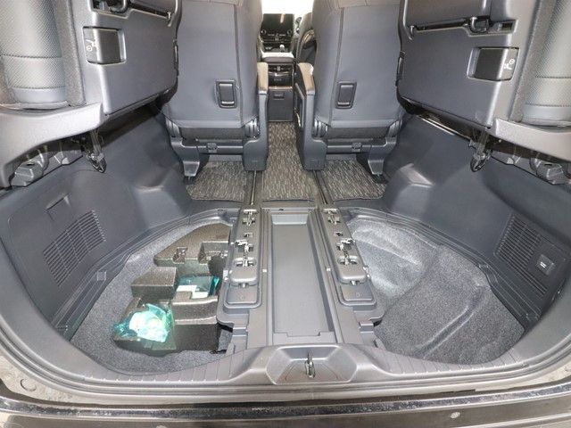 TOYOTA ALPHARD HYBRID 2023 Image 31