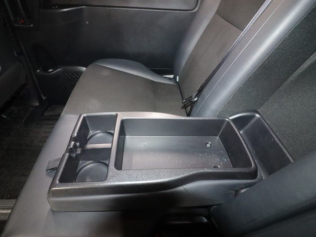 TOYOTA NOAH 2016 Image 31