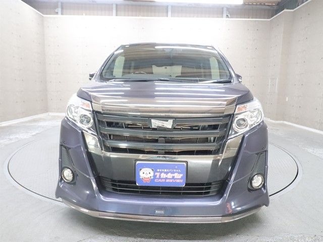 TOYOTA NOAH 2016 Image 31