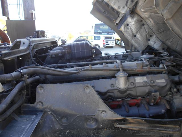 ISUZU GIGA 1999 Image 31