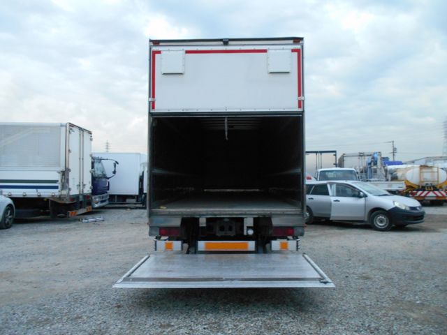 MITSUBISHI FUSOU SUPER GREAT 2007 Image 31