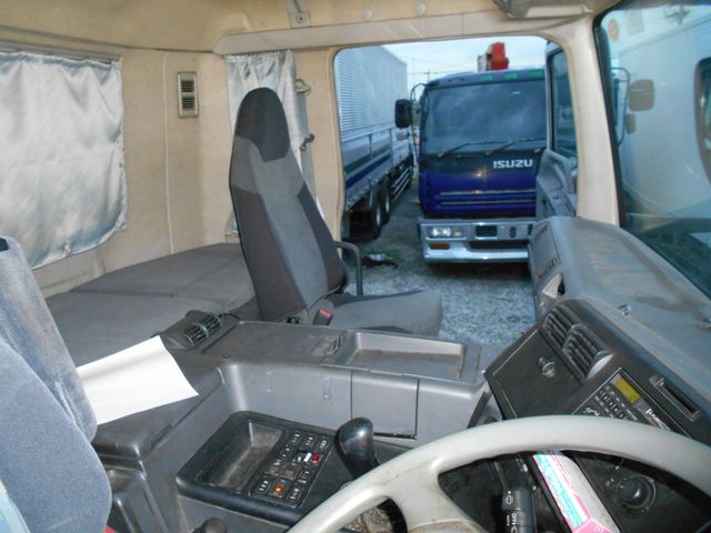 MITSUBISHI FUSOU SUPER GREAT 2007 Image 31