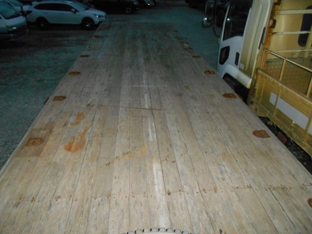 MITSUBISHI FUSOU SUPER GREAT 2007 Image 31