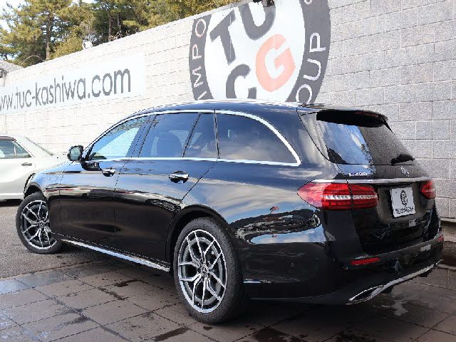 MERCEDES BENZ E CLAS 2023 Image 31