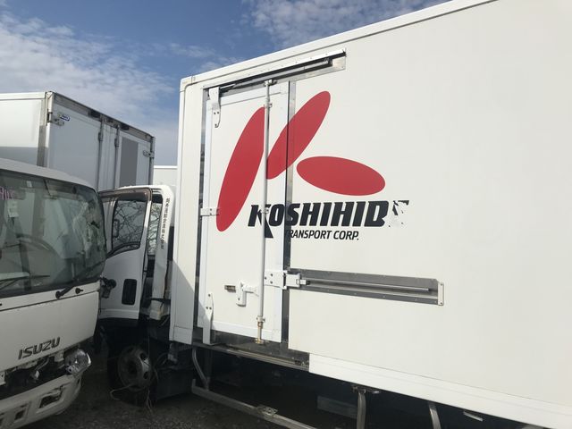 ISUZU ELF 2017 Image 31