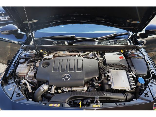 MERCEDES BENZ CLA SH 2022 Image 31