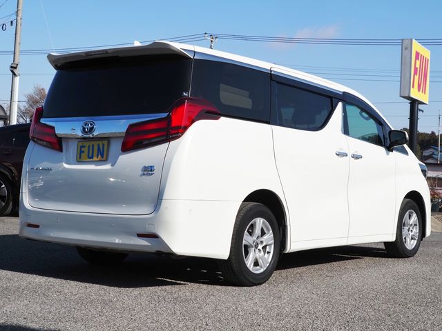 TOYOTA ALPHARD HYBRID 4WD 2022 Image 31