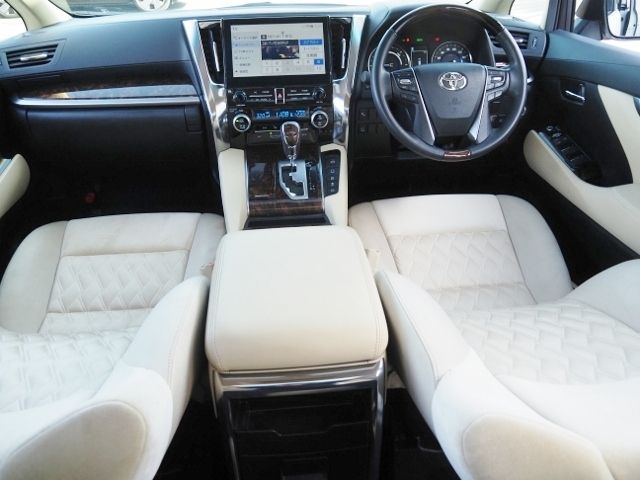 TOYOTA ALPHARD HYBRID 4WD 2022 Image 31