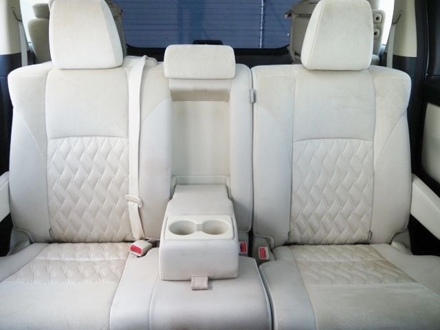 TOYOTA ALPHARD HYBRID 4WD 2022 Image 31